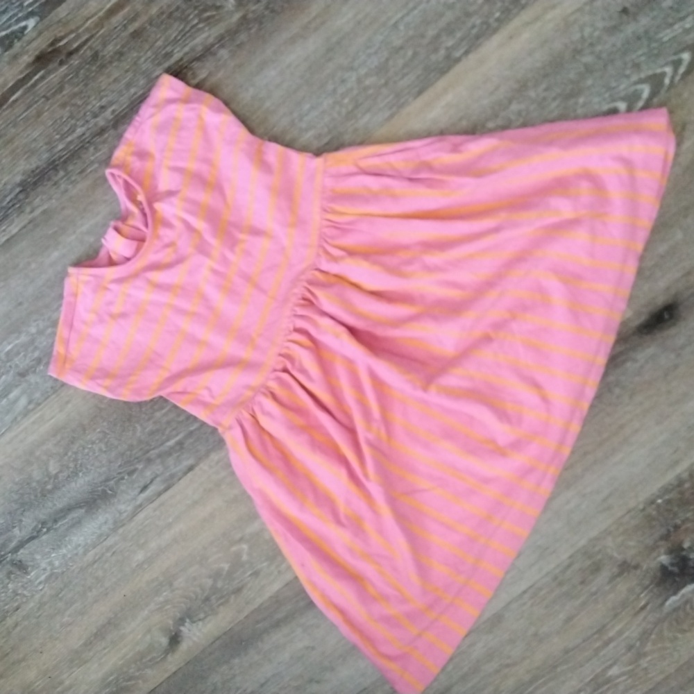 EUC: PRIMARY, 100% COTTON, PINK & ORANGE, STRIPE, SHORT SLEEVE GIRLS DRESS.